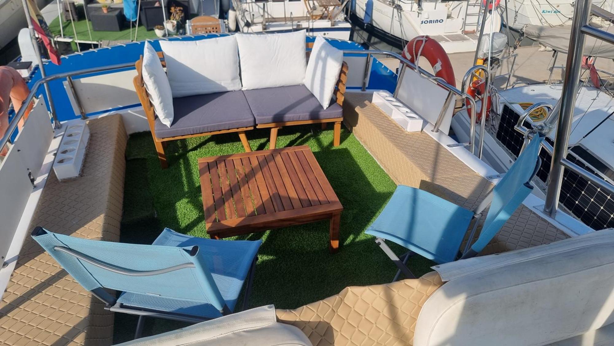 Beautiful And Comfy Boat In Barcelona With Boat Tour Option Hotell Eksteriør bilde